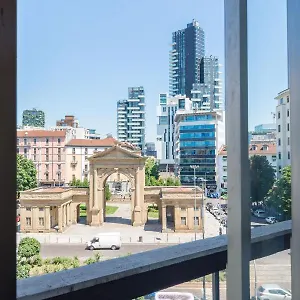 Porta Nuova 52 , Milano Italia